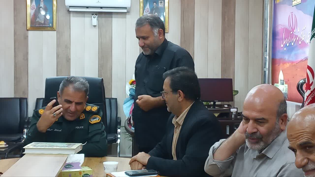 تأکید فرمانده انتظامی آران و بیدگل بر نقش‌آفرینی هیئات مذهبی در صیانت از نسل نوجوان و جوان