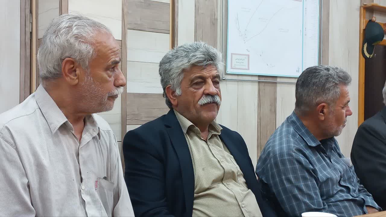 تأکید فرمانده انتظامی آران و بیدگل بر نقشآفرینی هیئات مذهبی در صیانت از نسل نوجوان و جوان
