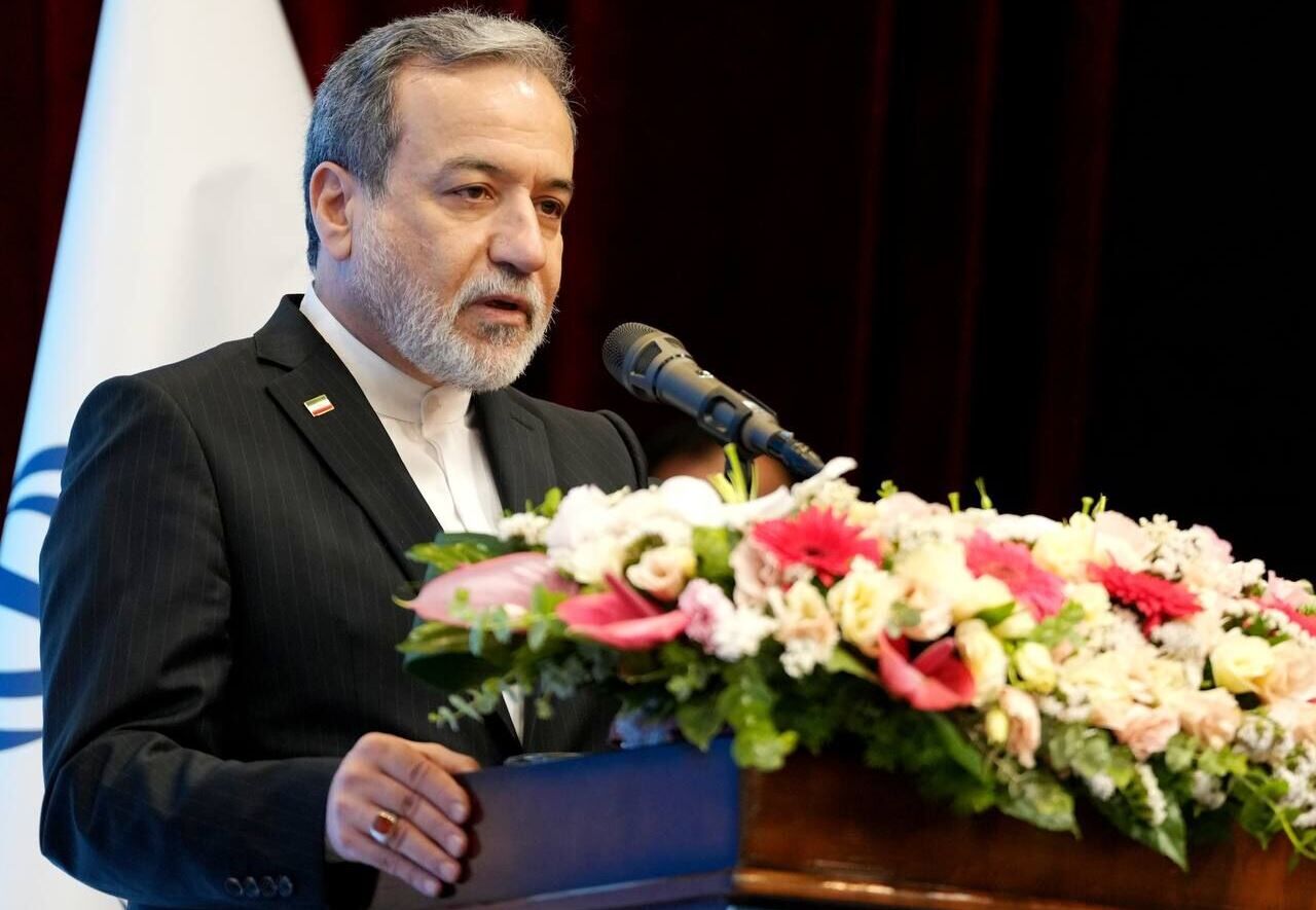 عراقچی: شهید خرازی مرد دیپلماسی وگفتگو بود