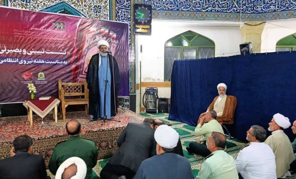 پیوند مردم، ولایت و نیروهای مسلح؛ وجه تمایز نظام اسلامی با طاغوت است