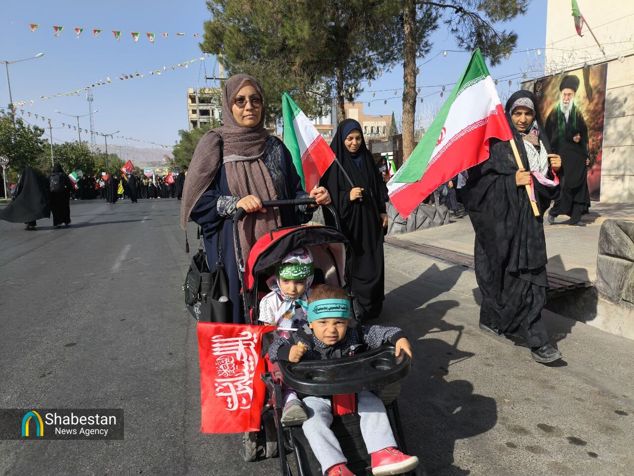 لالایی برای سرزمین مادری؛ مادران بیرجندی در صف وفاداری به ایران