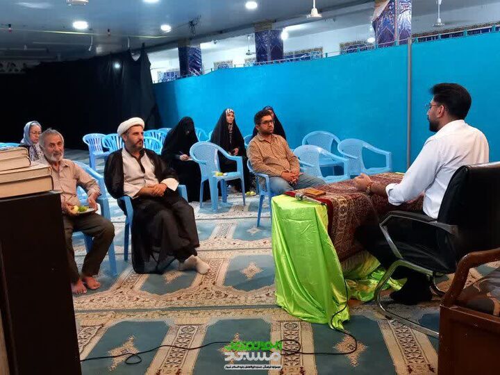برگزاری جلسه مشاوره تحصیلی و خانواده در مسجد حضرت ابوالفضل(ع) شیراز