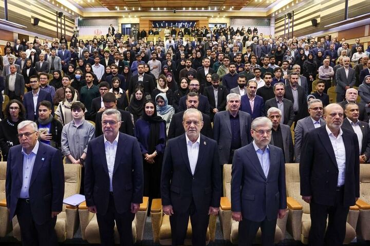 حضور رئیس‌جمهور در مراسم آغاز سال جدید تحصیلی دانشگاه‌ها