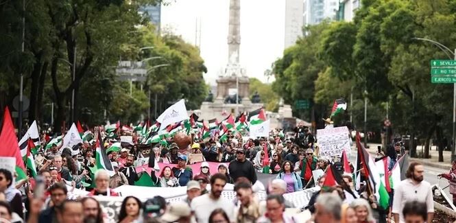 تظاهرات مردم سانتیاگو در حمایت از فلسطین