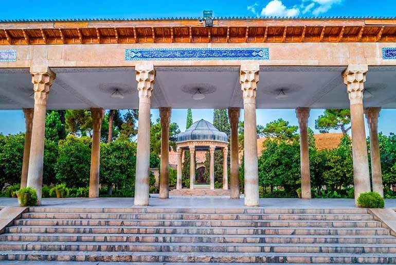 راز ماندگاری غزلهای شاعر شیرازی