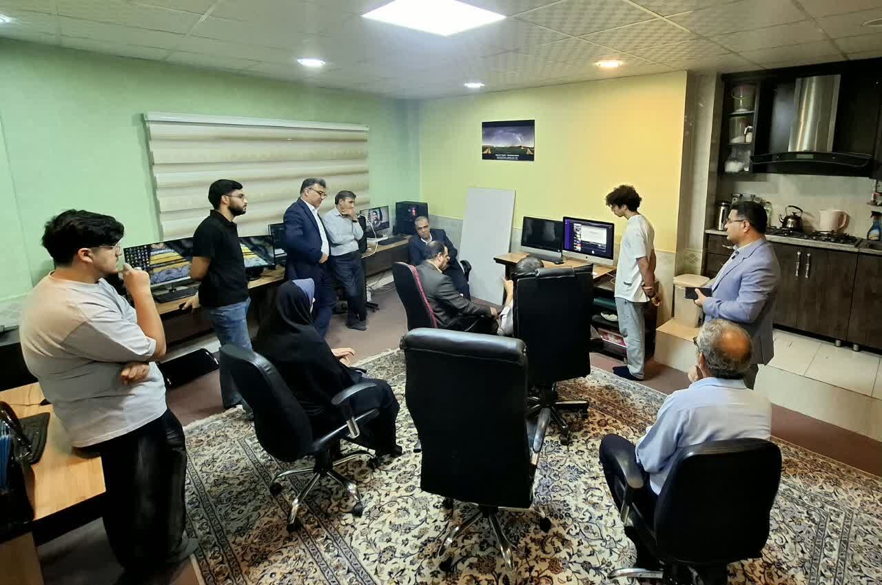 مستندهای شهدایی مسجد امام حسین(ع) جهرم در کانون توجه مسئولان بنیاد شهید فارس