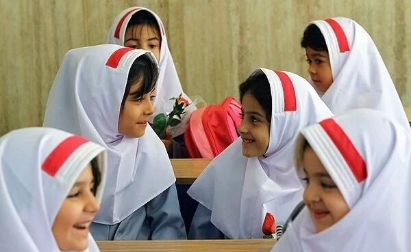 سلامت روان دانشآموزان در اولویت برنامههای مشاورهای آموزشوپرورش آران و بیدگل