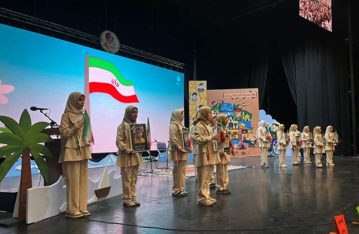 کودکان تبریزی، راوی الفبای وطن شدند