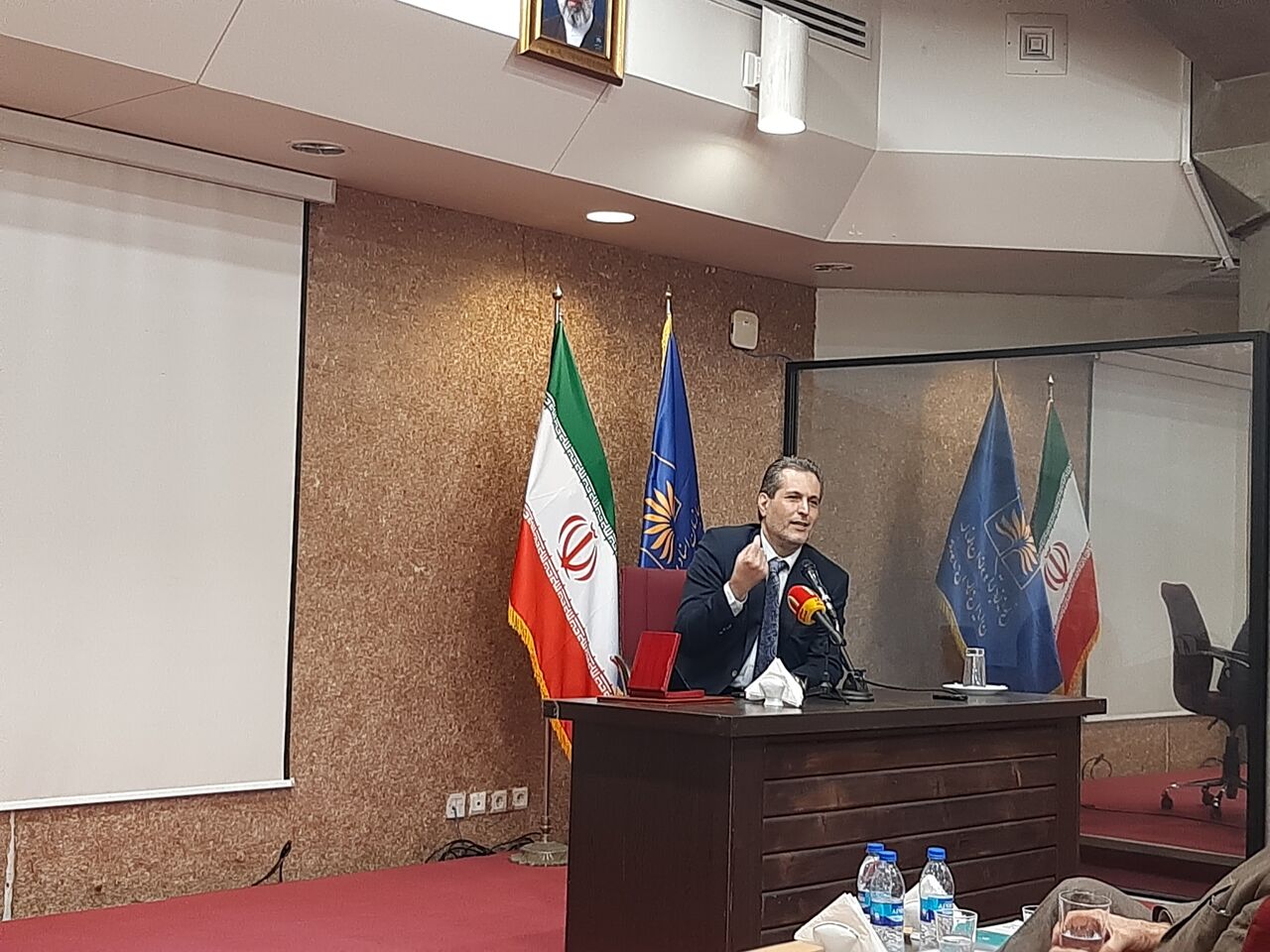 امیرخانی: حافظ ایرانی‌ترین شاعر ایران است