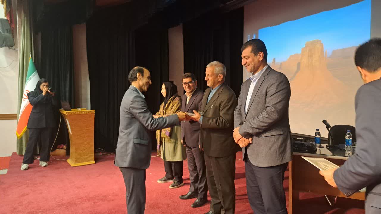 آذربایجان غربی نماد بارزی از تاب آورد تاریخی است