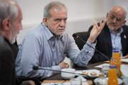 پزشکیان: منافع مدیریت هوشمندانه سوخت باید صرف حمایت از اقشار کم‌برخوردار شود