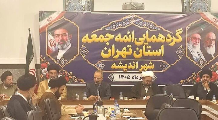 تربیت نیروی جوان انقلابی متعهد فتح الفتوح انقلاب اسلامی است