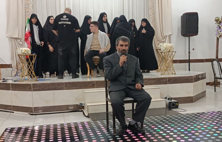 فرزندان قرآنی نابینا نباید کنج‌خانه باشند