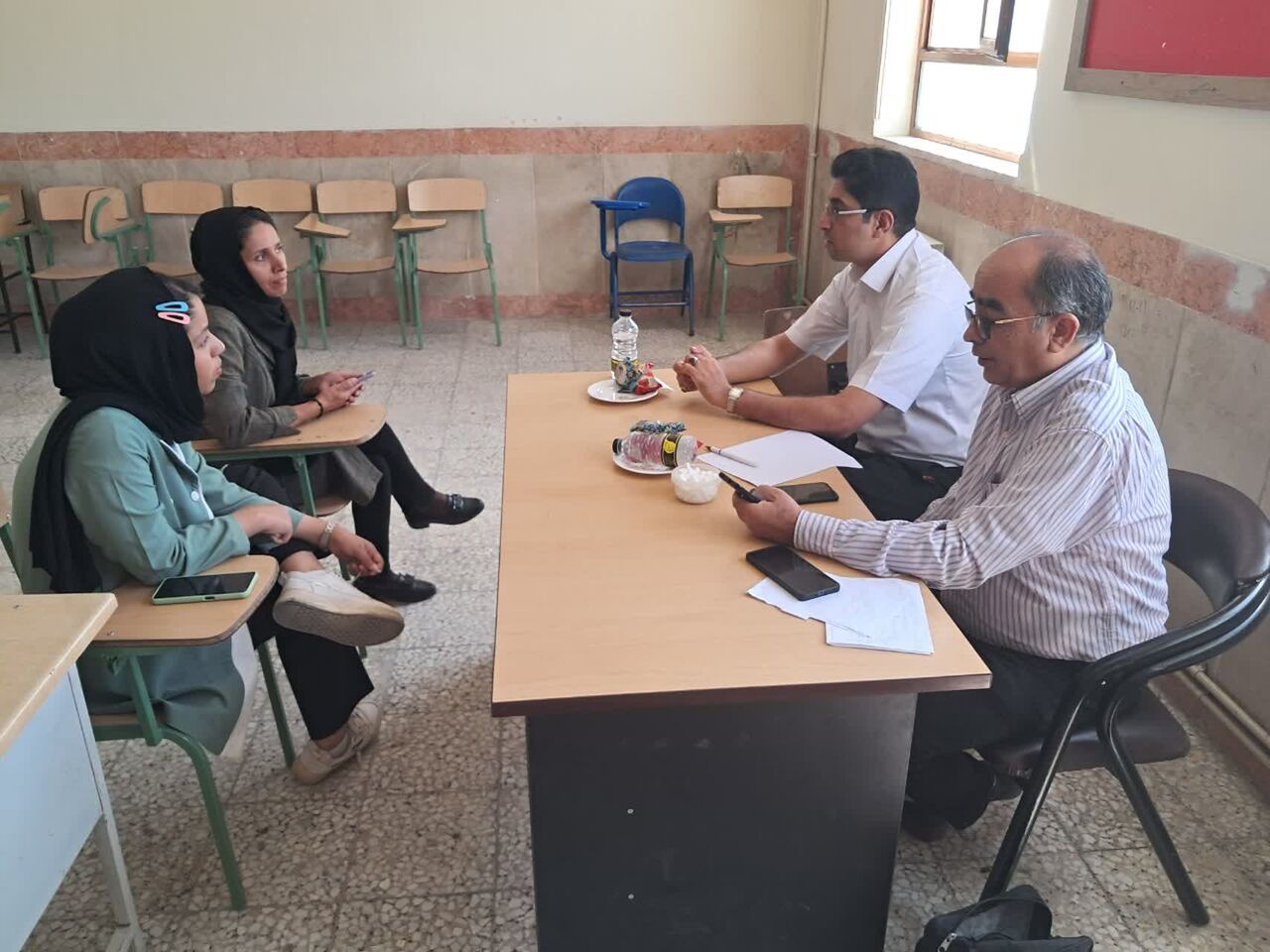از زنگ مهر رضوی تا انتخاب رشته؛ تلاش برای ترسیم آینده روشن دانشآموزان