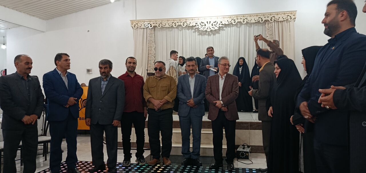 فرزندان قرآنی نابینا نباید کنجخانه باشند