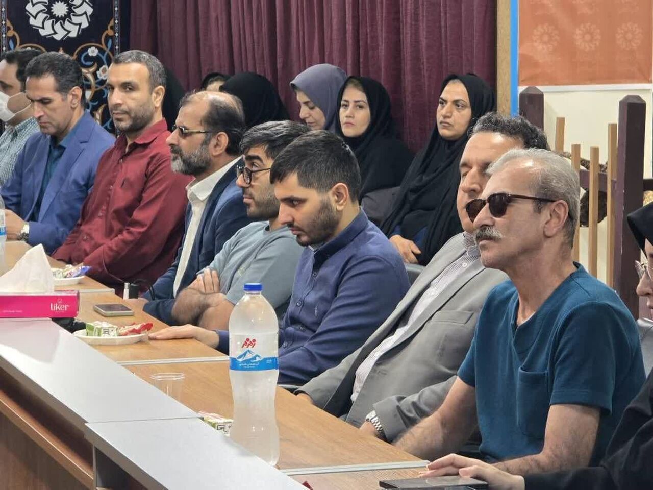 ویژهبرنامه «دستهایم چه زیبا میخوانند» در ساری برگزار شد/ رونمایی از ۵ کتاب گویا به همت کتابداران مازندران