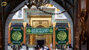 حرم مطهر کاظمین به مناسبت میلاد حضرت زینب(س) آذین بندی شد