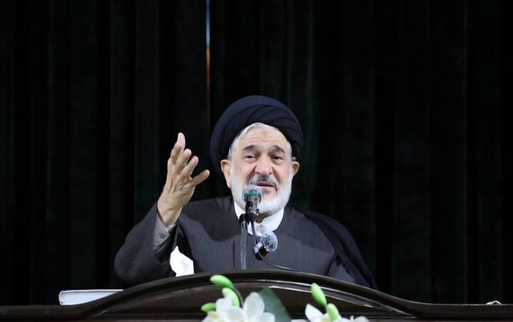 امروز روز دفاع از ایران، وحدت و همبستگی ملی است