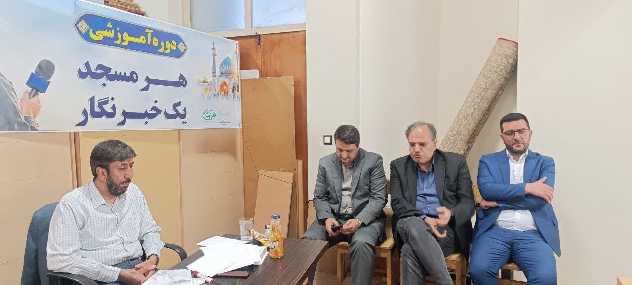 گاهنامه «شبستانِ محله» به همت بچه‌های مسجد تولید شود
