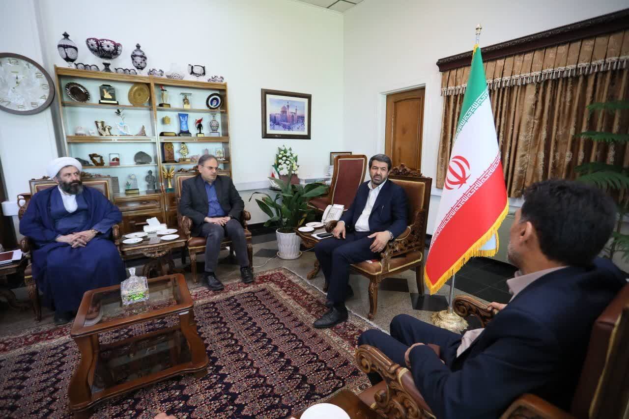 ملانوری شمسی: مُدهامّتان باید به یک جریان قرآنی ماندگار در کشور تبدیل شود/نیلی: اکران مستند «رهبر قرآنی» برای اولین بار در هجدهمین دوره مسابقات