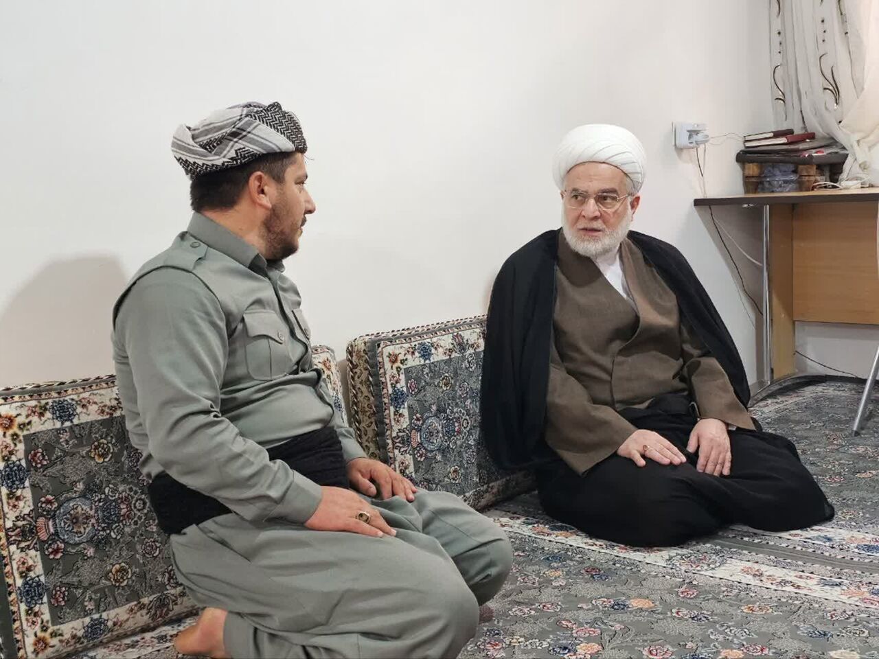 تقویت تعامل با علمای اهل‌سنت؛ محور دیدار نماینده ولی‌فقیه در کردستان