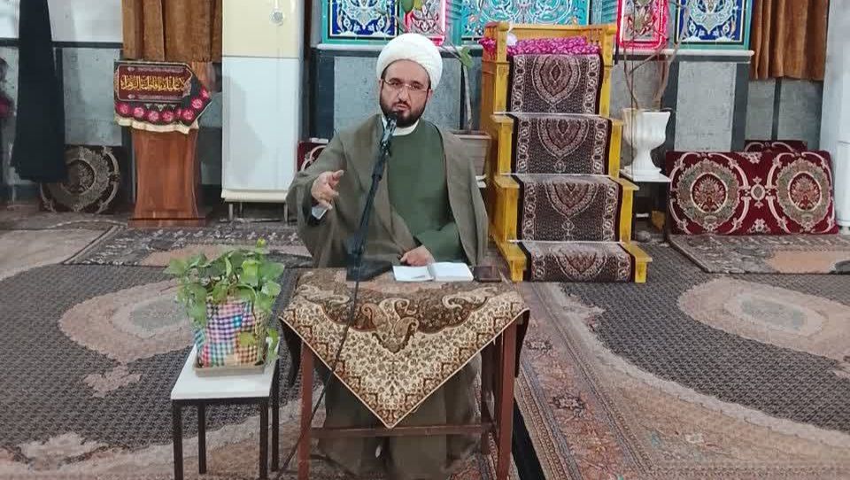 ترویج فرهنگ قرآنی با مشوق‌های هدفمند؛ روایت یک کانون مسجدی در خوی