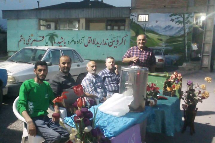 ایستگاه صلواتی میلاد حضرت زینب(س) در سرخنکلاته برپا شد