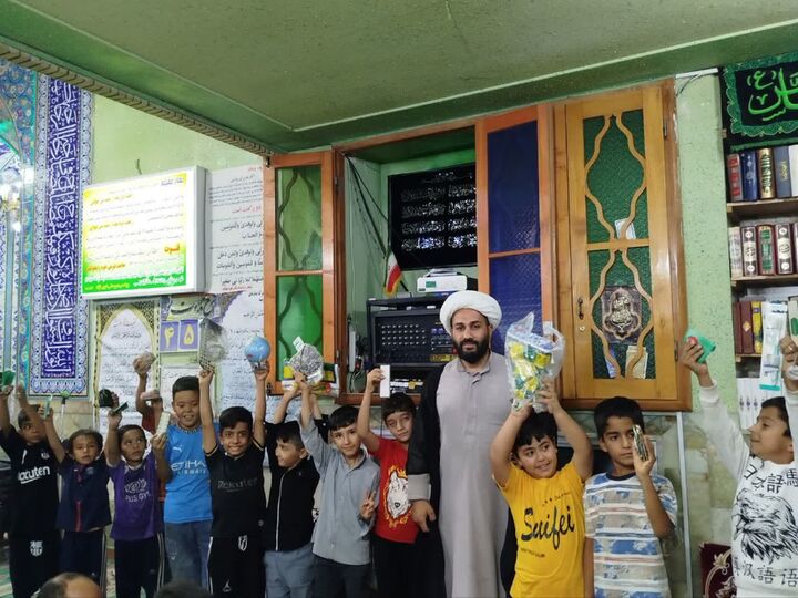 تجلیل از اعضای برتر کانون فرهنگی هنری «عاشقان ولایت»