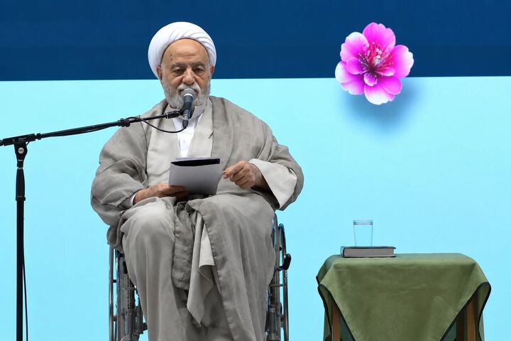 نقش خانواده و مدرسه در تربیت دینی نسل جدید بسیار مهم است