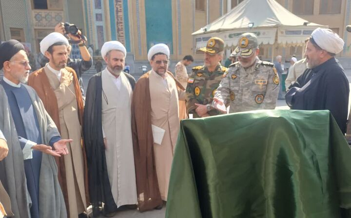 رونمایی از کتاب حجت‌الاسلام روح‌الدین دریکوند در یازدهمین کنگره بین‌المللی اعتکاف 