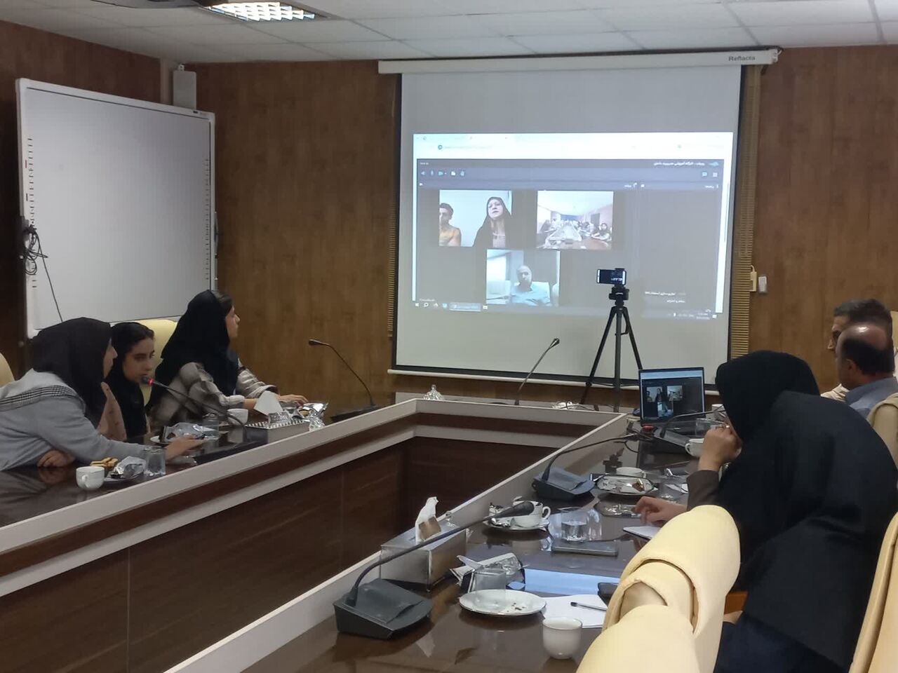 «مهرباران ایران» در مسیر پیوند مسجد، دانشگاه و مردم برای حل مسائل محلات