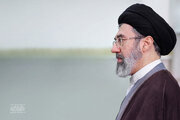 دنیاطلبی، عامل تزلزل انسان است