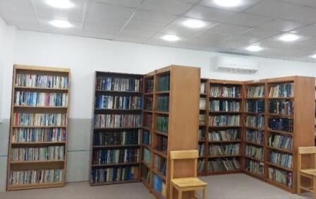 کانون «شهداء» زرقان، مسجد را به قرارگاه کتاب و یادگیری پیوند زد