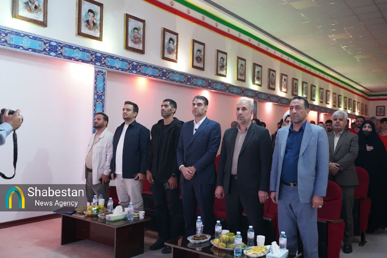 آزادی ۱۰ نفر زندانی جرائم غیرعمد کرمانی با همکاری باشگاه پرسپولیس