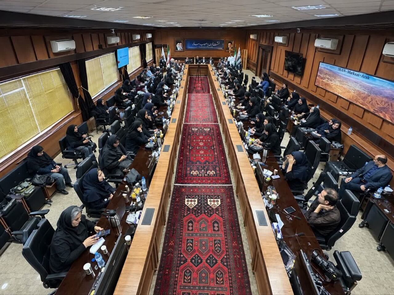 همدلی و همافزایی، کلید ارتقای کیفیت زندگی شهروندان/ از کاهش آلودگی هوا تا رویداد «محفل ستارگان»