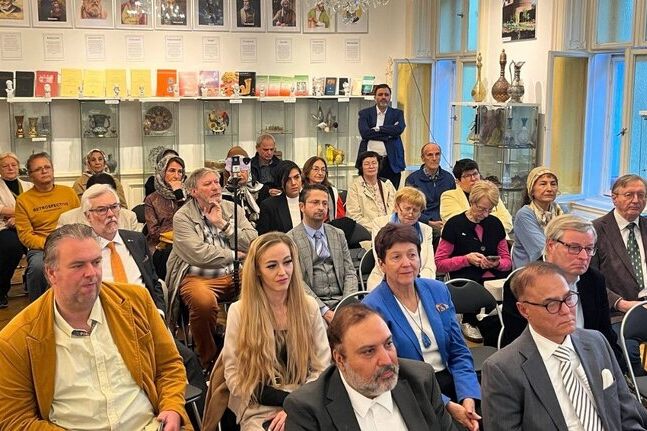 کارکرد تعاملات دینی از رفع سوءتفاهم فراتر است