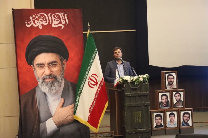 انسجام ملی و رهبری دو عامل ناکامی دشمن در رسیدن به اهدافش بود