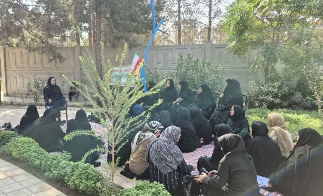برگزاری دوره آموزشی سلامت روان ویژه همسران جانبازان متوفی در آران و بیدگل