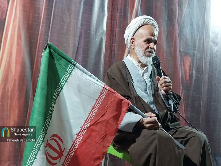 ممنوعیت حجاب در کشور آذربایجان بازیچه بودن شعار زن، زندگی، آزادی را ثابت کرد