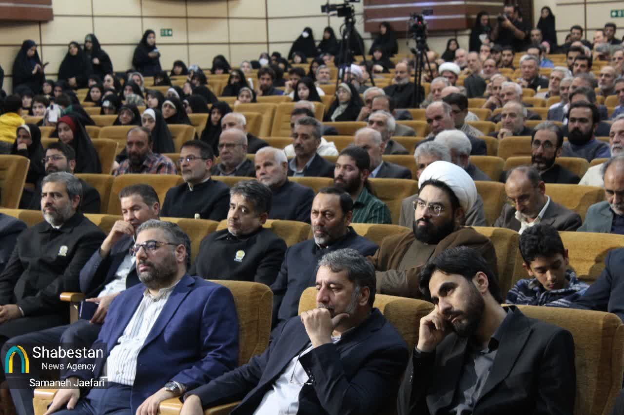 تجلیل از مجید مجیدی در جوار بارگاه منور رضوی