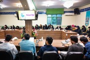 «بزم اندیشه» با محوریت جنگ و تربیت