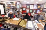 بازدید مدیرکل تبلیغ و ترویج قرآن و عترت وزارت ارشاد اسلامی از انجمن خوشنویسان در بندرعباس و کتابت قرآن و صحیفه سجادیه