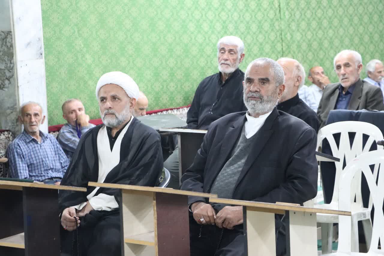 صبر و بصیرت فاطمی؛ چراغ راه عبور از توطئه‌های دشمنان است/ ملت ایران با الهام از مکتب زهرا (س) در برابر استکبار ایستاده‌اند