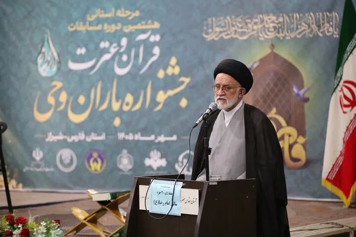 ترویج فرهنگ قرآنی راهی برای مقابله با آسیب‌های فرهنگی است