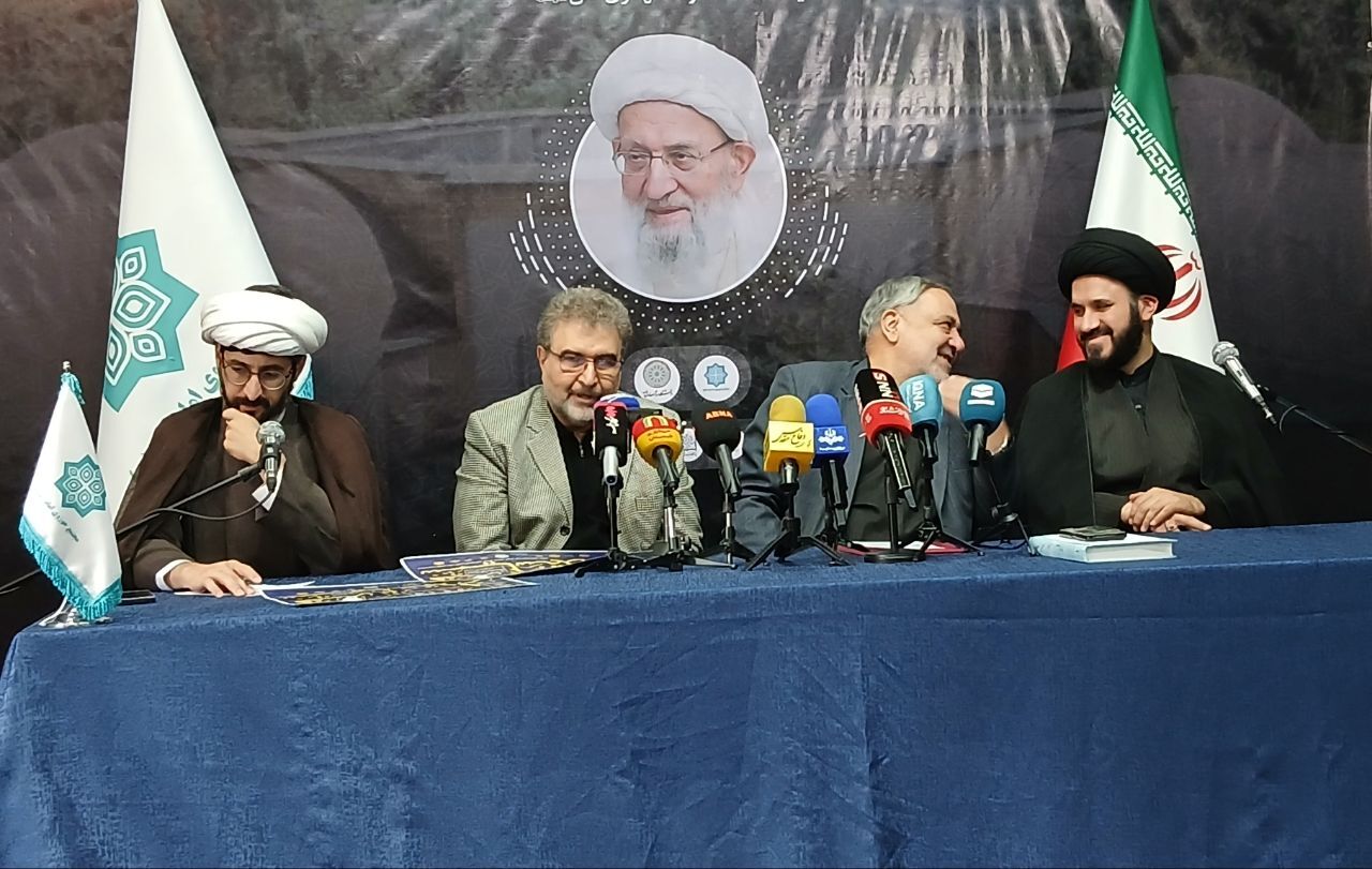 برگزاری کنگره بینالمللی «فقیه سیاستمدار»/ آیت الله مهدویکنی دردمند گرهگشایی دین از مسائل روز بود