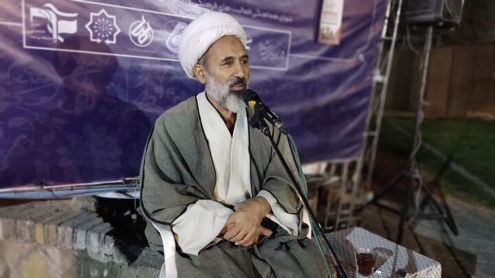 محبت در خانواده، میراث ماندگار سیره حضرت زهرا(س) است
