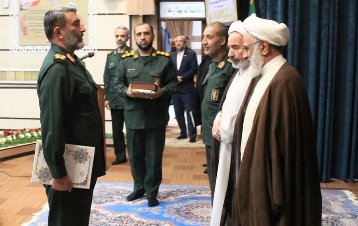 حرکت در مسیر حق، به «نور» و «بصیرت» نیاز دارد