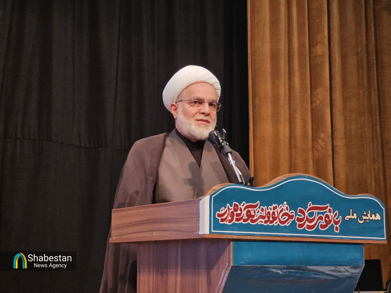بانوی کُرد؛ روایت هویت تاریخی و افقهای تازه نقشآفرینی زنان