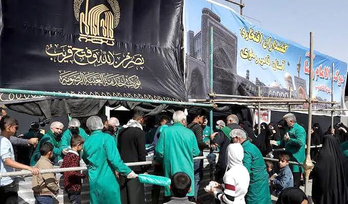 از محافل سوگواری تا برپایی مواکب پذیرایی در بارگاه رضوی