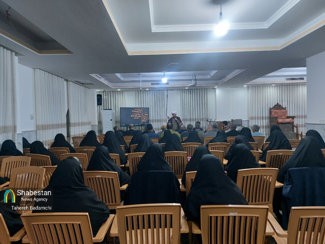 عبارات بیدارکننده نهجالبلاغه برای امروز؛ از فرصت ندادن به دشمن تا درست اندیشیدن در تنگناهای اقتصادی